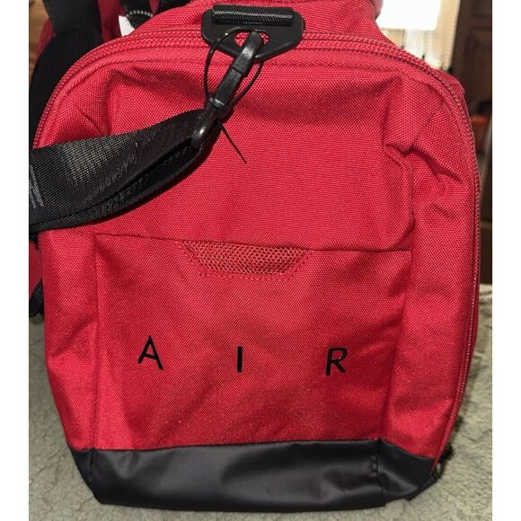Nike Air Jordan Velocity Duffel Duffle Bag Backpack Red MM0920-R78 62.5L NWT - Picture 5 of 13